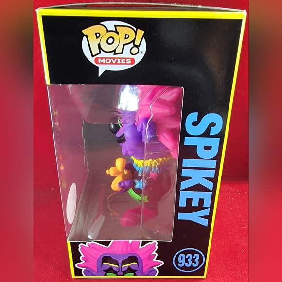 Spikey gamestop exclusive funko # 933 (nib) with pop protector - Picture 6 of 7